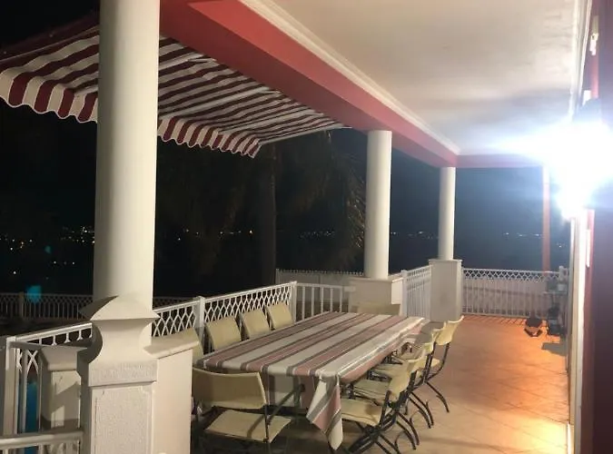 Casa Panoramica Vue 8 A 10 Personnes بلوكويم